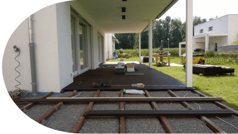 Bambushandel Schweiz baut Bambusterrassen